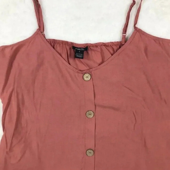 RUE 21 Spaghetti Strap Coral Tank Top with Wooden Buttons NEW Size Large - Picture 8 of 11
